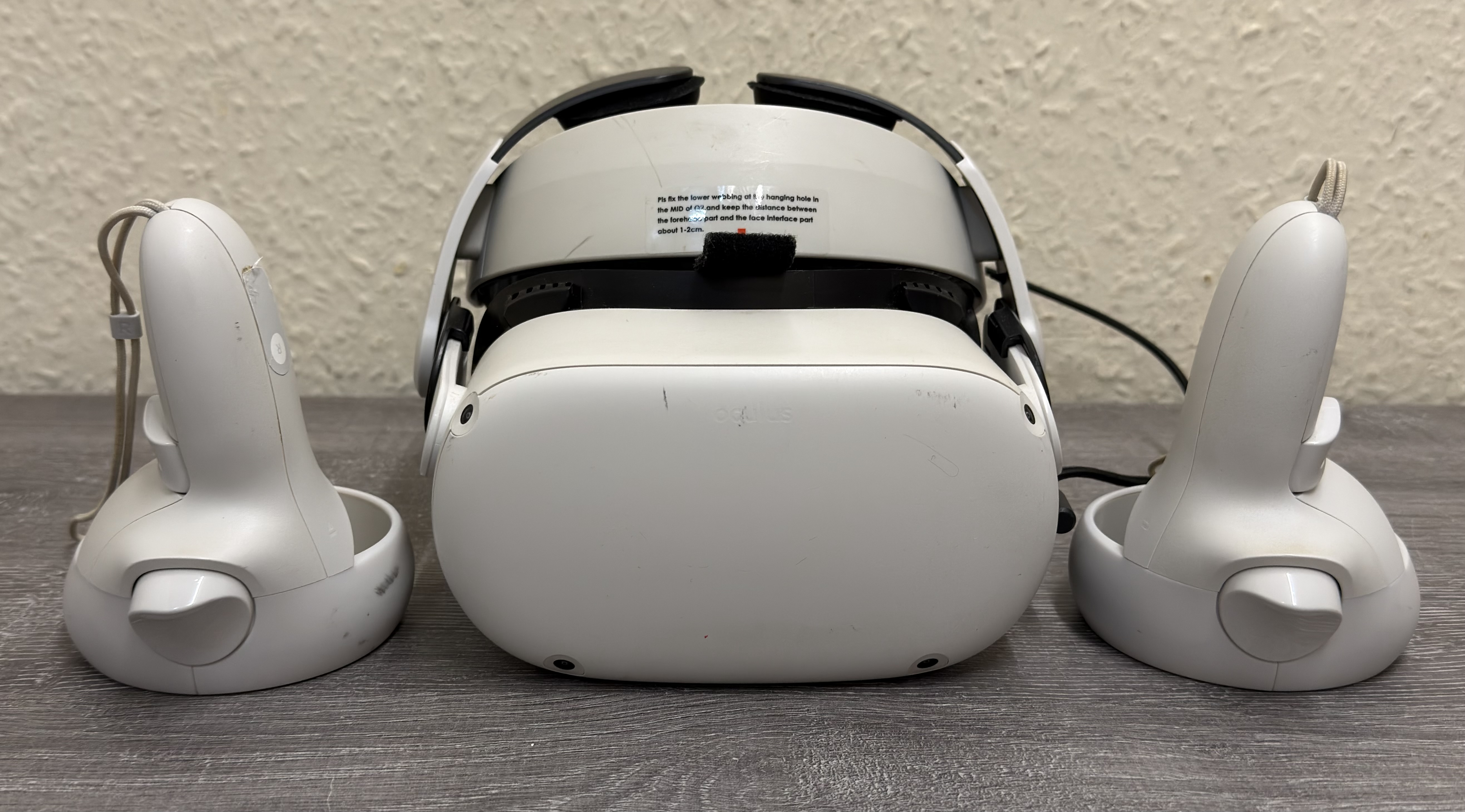Pre-owned META QUEST 2 VIRTUAL REALITY HEADSET - 64GB WITH BATTERY
